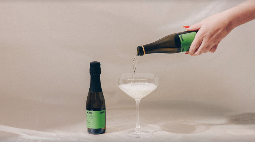 Good Twin Non-Alcoholic Sparkling Wine Review: What People Are Saying